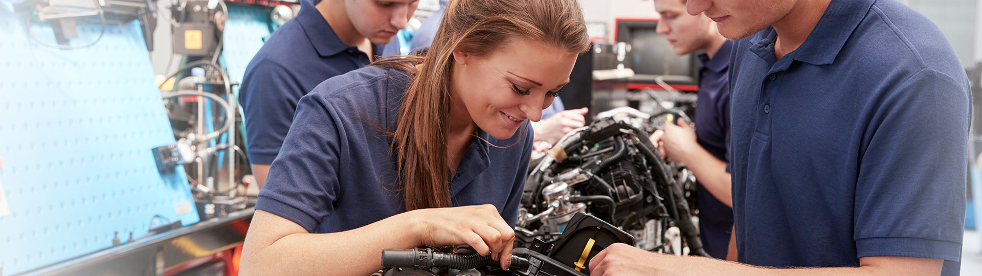 Auszubildung Kfz-Mechatoniker